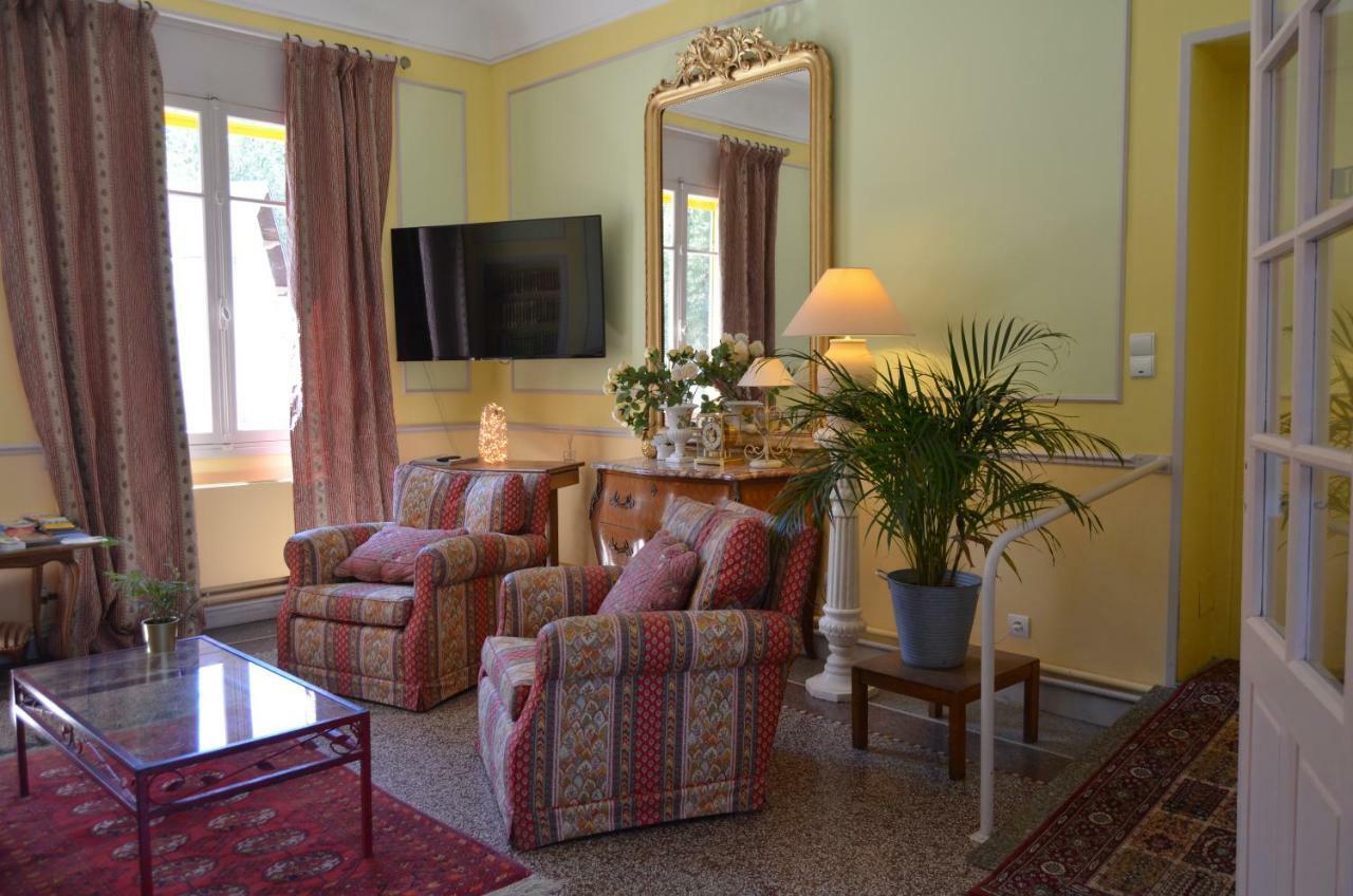 Hotel Lac Et Foret Saint-André-les-Alpes Екстериор снимка